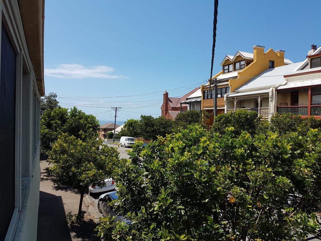 Newcastle Short Stay Accommodation - Vista Apartment Екстер'єр фото